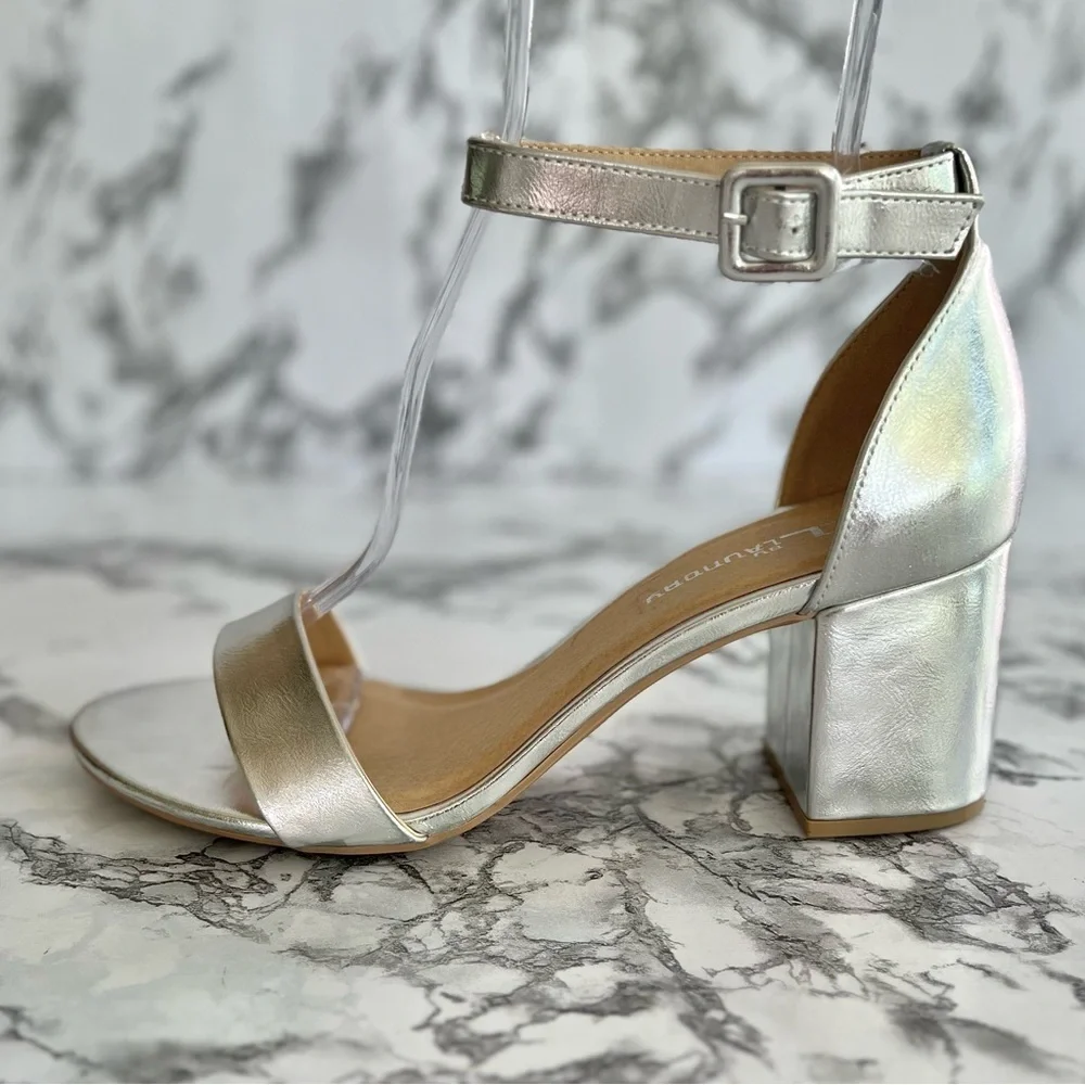 CL by Chinese Laundry Jody Silver Metallic Ankle Strap Block Heel Sandals 10